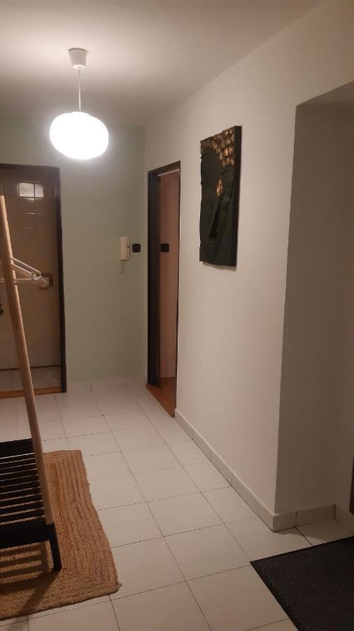 Budha Apartma Jirikov  Buitenkant foto