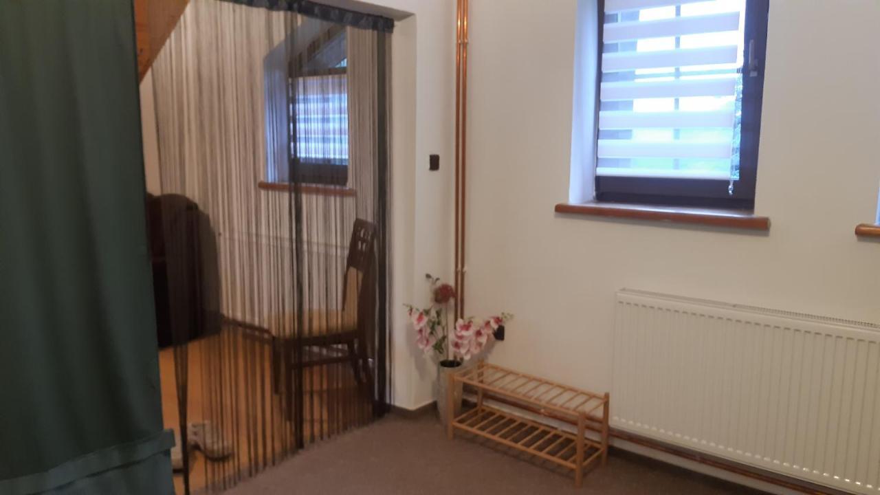 Budha Apartma Jirikov  Buitenkant foto